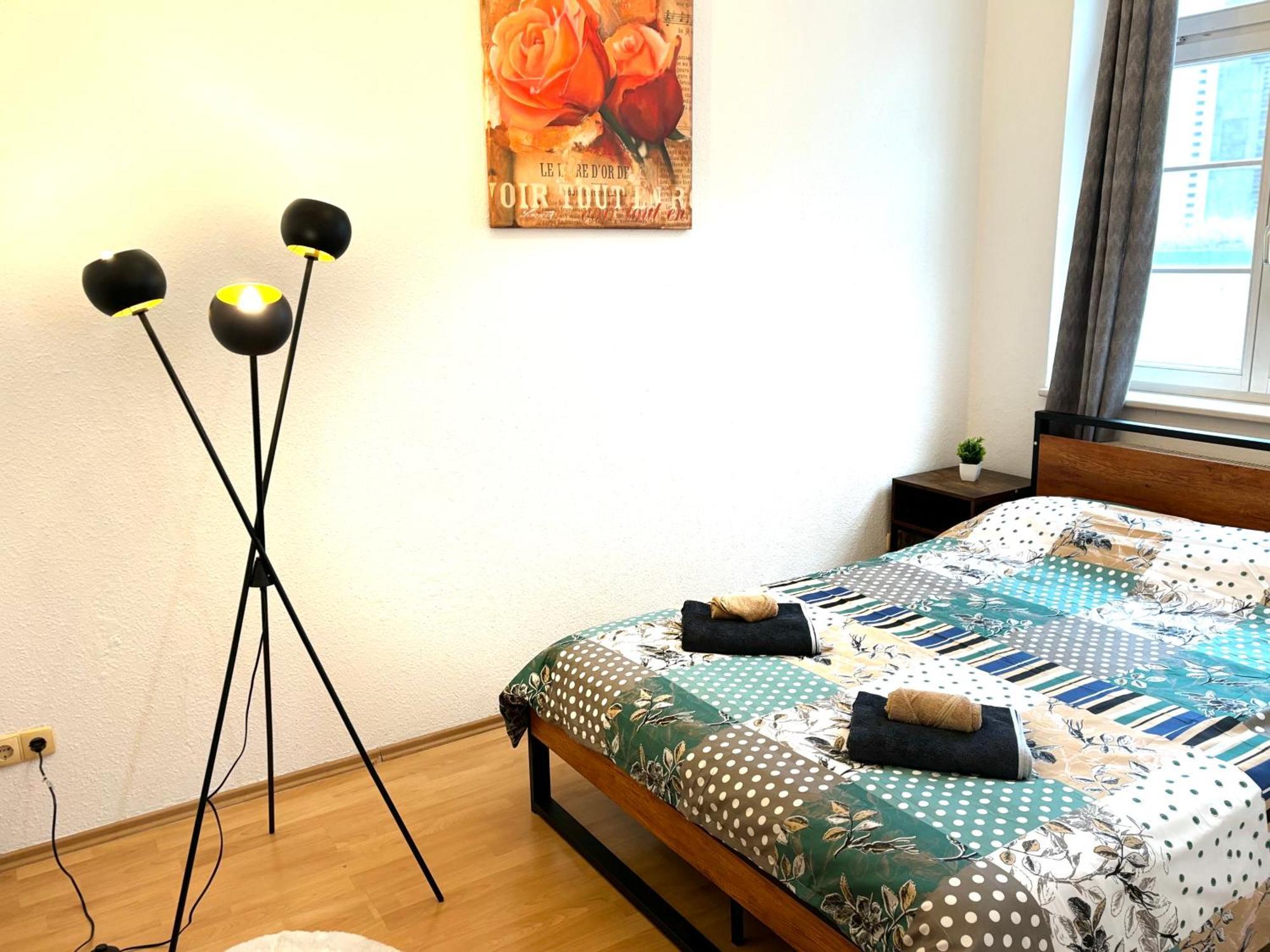 Piano Apartment Halle Center - Netflix - Free Wifi 2 Ngoại thất bức ảnh